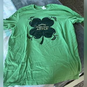 Green Jack Daniels Tennessee Apple Whiskey T-Shirt Size XL
